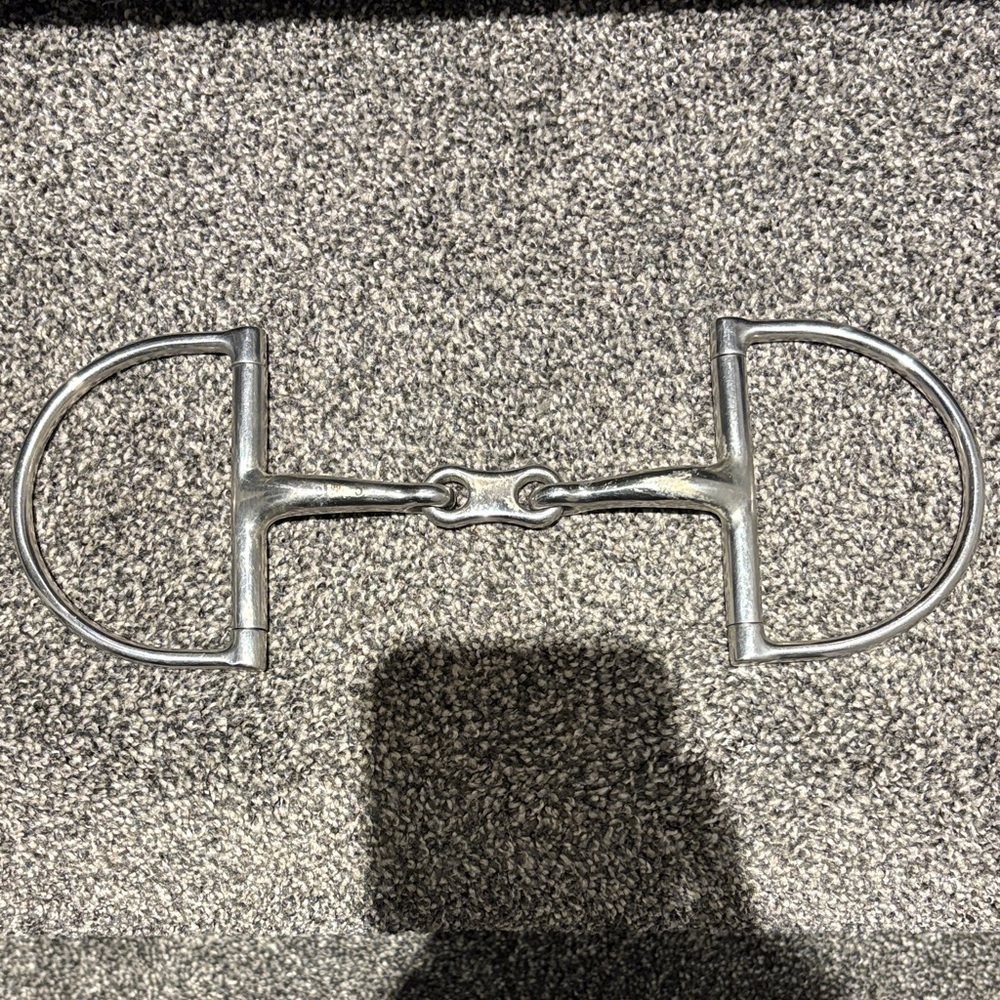 Stainless Steel French link 3 piece Hunter D-ring 5” snaffle Horse Bit
